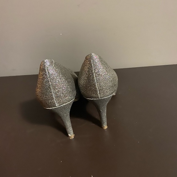 Madden Girl Heels - Picture 3 of 5
